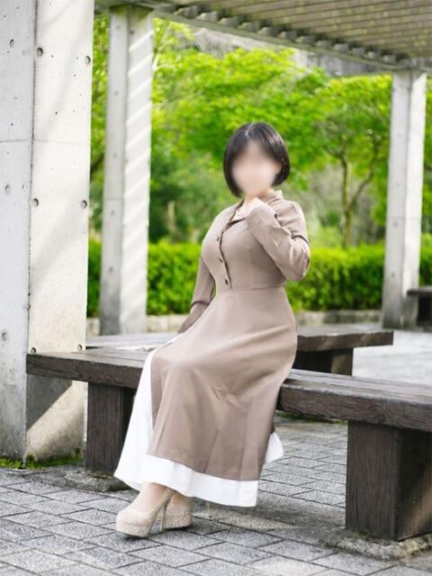 佐久間 百瀬 こあくまな人妻・熟女たち東広島店（KOAKUMAグループ）（人妻・熟女デリヘル）
