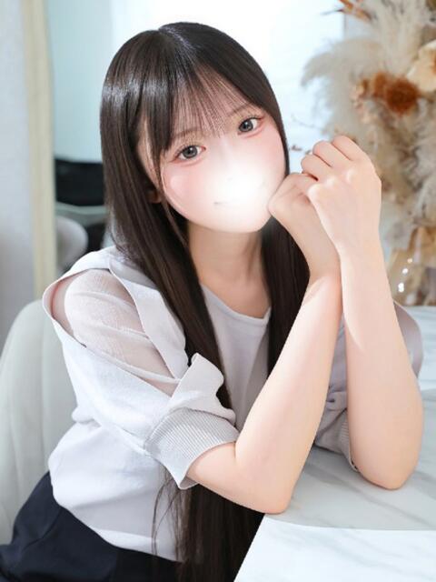ちなつ★未経験×初心な従順JD 渋谷S級素人清楚系デリヘル chloe（デリヘル）
