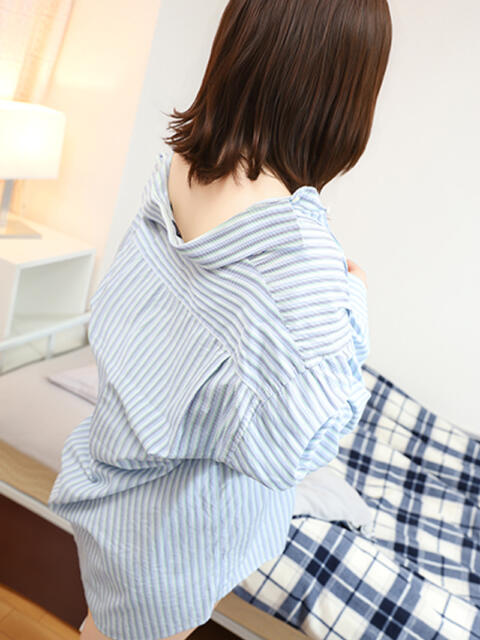 ゆみ 横浜人妻花壇本店（人妻デリヘル）