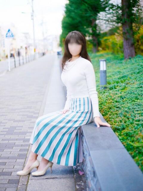 渚あきな こあくまな熟女たち 加古川店 (KOAKUMAグループ)(人妻・熟女デリヘル)