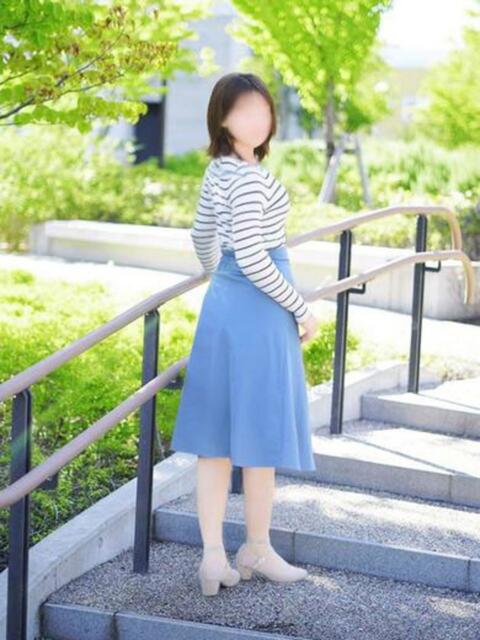 西山 恵美 こあくまな熟女たち 大塚店(KOAKUMAグループ)（人妻・熟女デリヘル）
