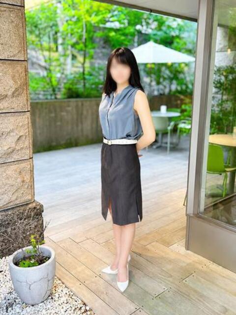 富岡 花苗 こあくまな熟女たち 大塚店(KOAKUMAグループ)(人妻・熟女デリヘル)