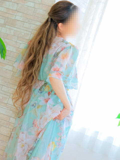 あきら 奥様の実話 梅田店（人妻ホテヘル）