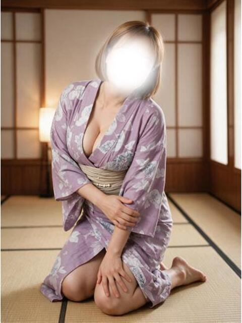 相原 なな 厚木人妻花壇(人妻デリヘル)