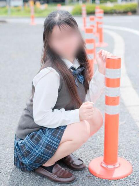 桃井くるみ【業界未経験】 素人専門キラキラ学園（学園系デリヘル）