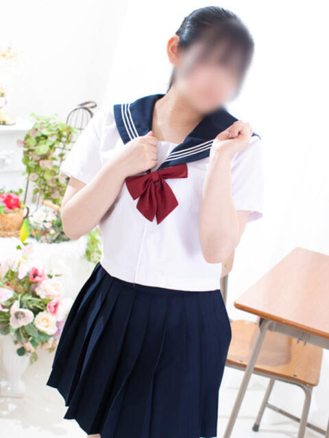 なつ☆現役学生新人本日デビュー♪ 愛ドル学園　☆制服着たまま部☆（ヘルス）