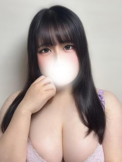 りせ ぽっちゃり巨乳素人専門店ぷにめろ池袋店（ぽっちゃり系デリヘル）