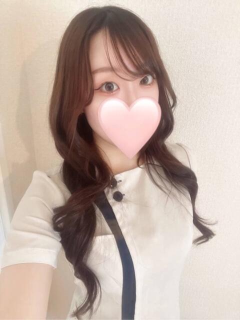 凜 (りん)・Bランク 8Seasons(エイトシーズン)（【非風俗】メンズエステ）