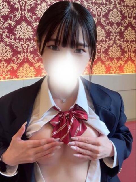 南国ミニ美少女めろちゃん ロイヤル　アテンダー（デリヘル）