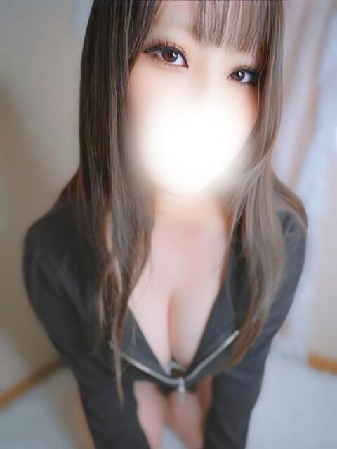 まひな♡ムッチリ小悪魔系♡ ぴゅあぱい熊本♡ぽちゃかわ巨乳専門♡誠実すぎる風俗♡返金保証店♡（ぽっちゃりデリヘル）