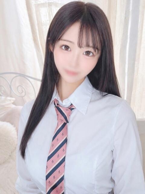 なみ E+アイドルスクール(デリヘル)