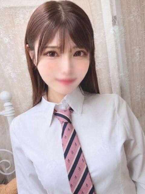 りま E+アイドルスクール（デリヘル）