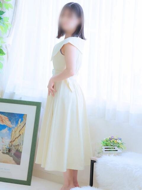 かんな 梅田アバンチュール（人妻ホテヘル）
