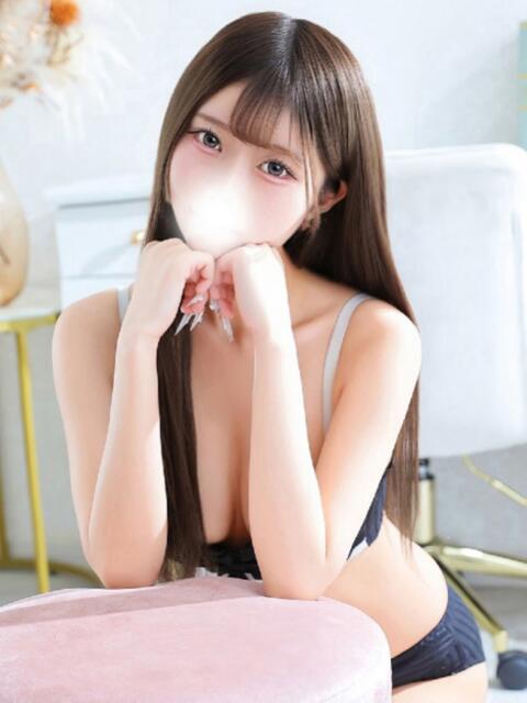 りりな★キス好きな坂道系美少女 Chloe五反田本店　S級素人清楚系デリヘル（デリヘル）