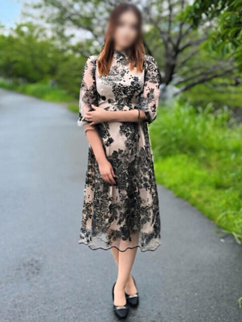 水嶋-みずしま- ただ離婚してないだけ（人妻デリヘル）