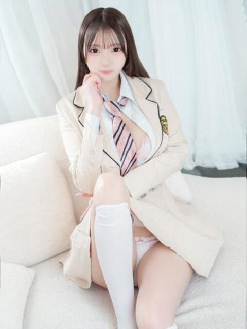 みう E+アイドルスクール品川店（デリヘル）