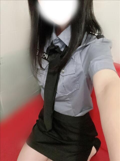 えみ ハンドキャンパス池袋(店舗型オナクラ)