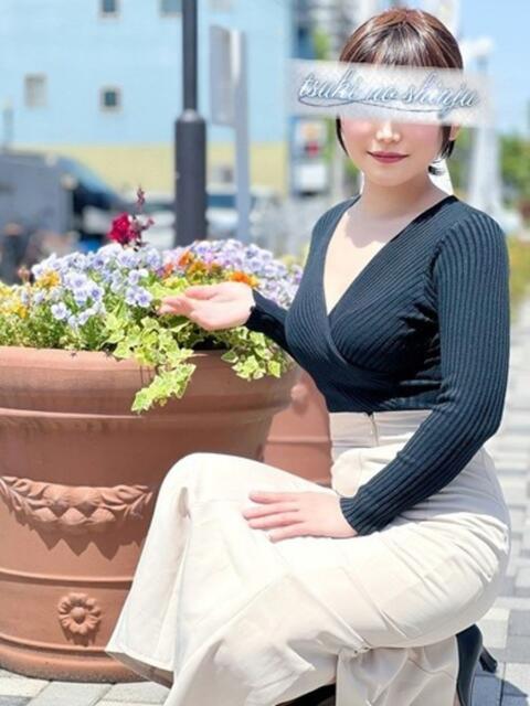 春瀬くるみ 月の真珠-新宿-(デリヘル(人妻若妻専門店))