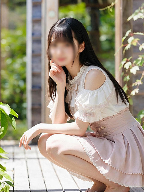 まゆ JLK ～地雷系少女の乳首舐め～（派遣型オナクラ）