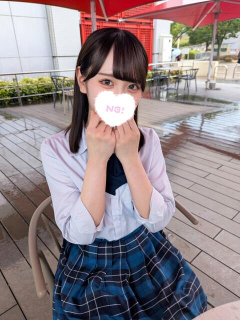 あいり 学校帰りの妹に手コキしてもらった件 梅田(派遣型オナクラ(手コキ))