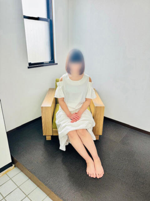 亜奈(あな) おもてなし婦人(人妻系デリヘル)
