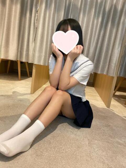 桜井ゆい【新入生】 素人専門キラキラ学園（学園系デリヘル）