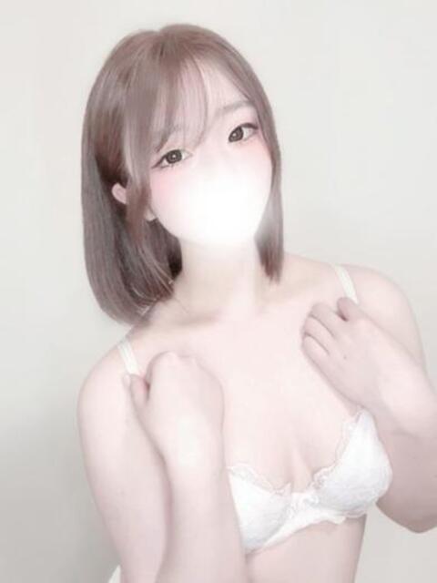ドM超SSS級JDひろかちゃん ロイヤル　アテンダー（デリヘル）