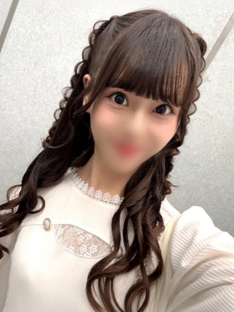 えな 池袋デリヘル倶楽部（デリヘル）