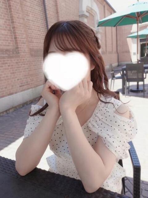 茉優【GOLDcourse】 お姉さん人妻専門店FANTASY（デリヘル）