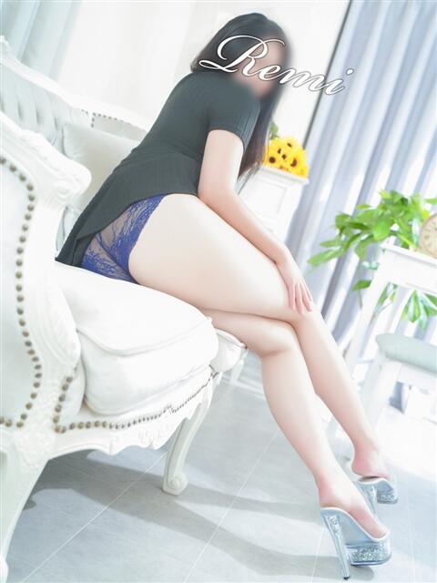 れみ 西船人妻花壇（人妻デリヘル）