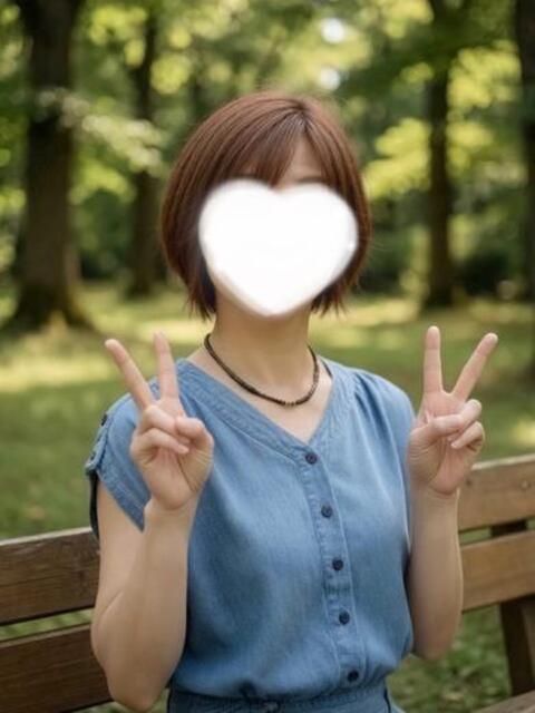 ふみ【BRONZEcourse】 お姉さん人妻専門店FANTASY（デリヘル）