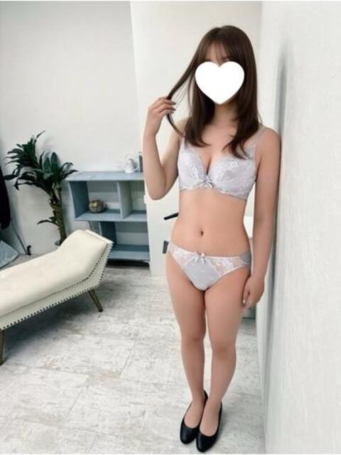りお【GOLDcourse】 お姉さん人妻専門店FANTASY（デリヘル）