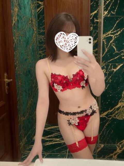 ジュナ【GOLDcourse】 お姉さん人妻専門店FANTASY（デリヘル）