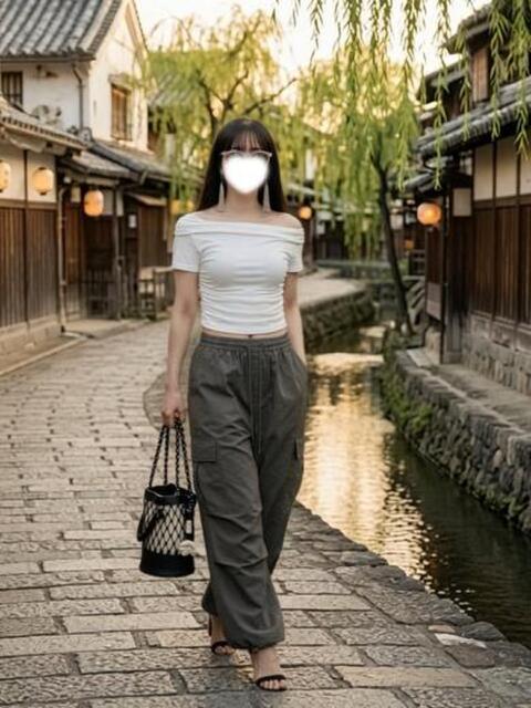 ゆに【STARcourse】 お姉さん人妻専門店FANTASY（デリヘル）