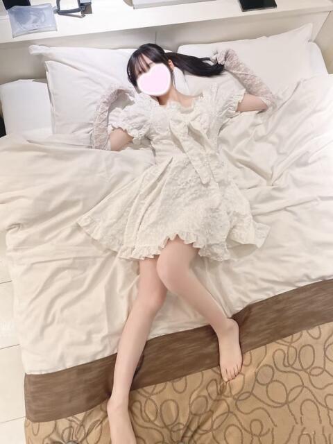 にこ 池袋S級素人派遣型東京美少女物語(派遣型リフレ)