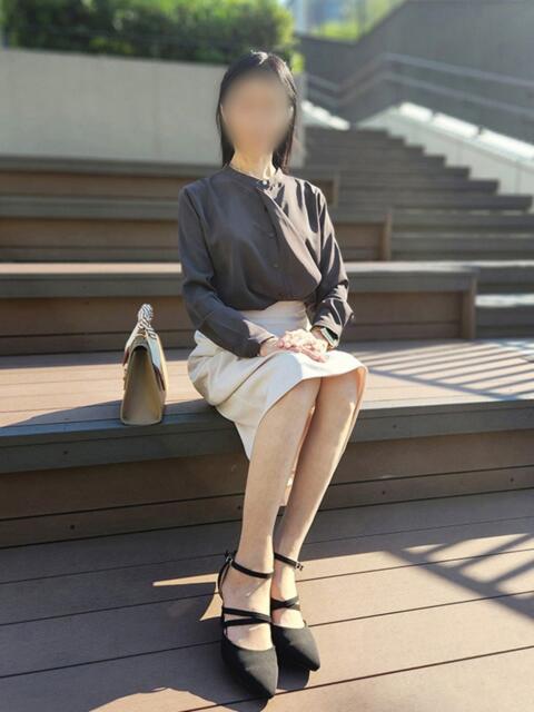 さえ 完熟ばなな 谷九店（熟女待ち合わせ型デリヘル）
