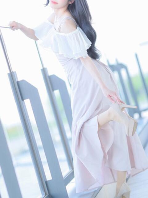 奈緒(なお) グランドオペラ横浜(高級デリヘル)