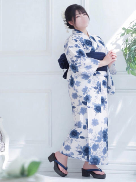 まなみ ノーブラで誘惑する奥さん谷九・日本橋（人妻待ち合わせ型デリヘル）