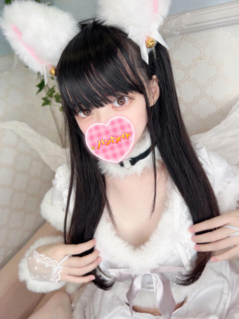 いな 秋葉原ハンドメイド（派遣型オナクラ）