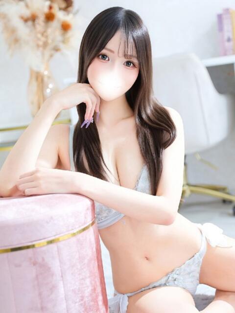 ななみ★S級×三上悠亜似の逸材 Bell～S級美女お姉様・人妻デリヘル～（デリヘル）