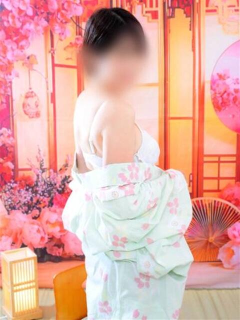 観月みゆ 華女(かのじょ) 松山店（ファッションヘルス）