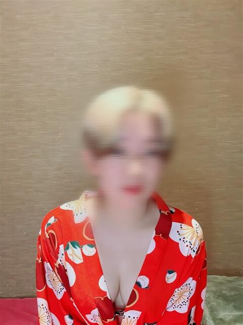 るる 夜這い物語（ファッションヘルス）