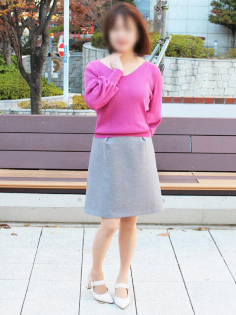 かすみ 完熟ばなな神戸・三宮店（待ち合わせ型熟女デリヘル）