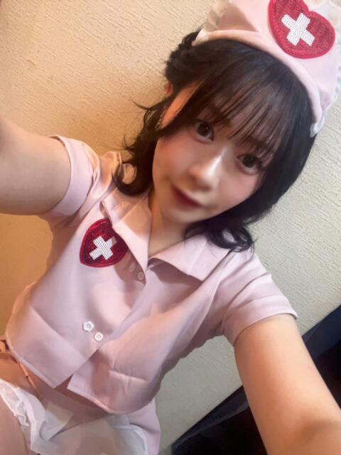 えむる とある風俗店♡やりすぎさーくる新宿大久保店♡で色んな無料オプションしてみました（デリヘル）