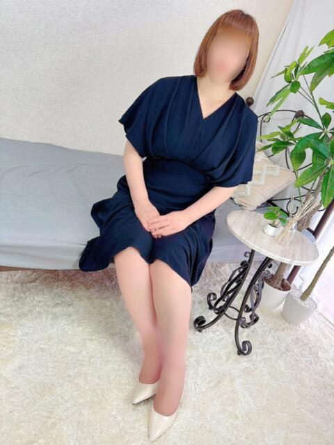なこ 人妻熟女の秘密の関係 熊谷店(人妻デリヘル)