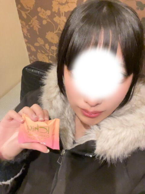 岸田かおり 池袋3P複数プレイ専門店 ハーレム（ホテヘル＆デリヘル）