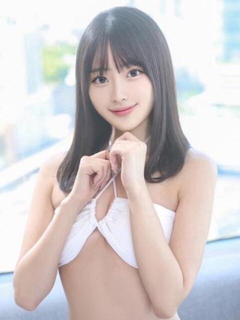 愛原るりか ウルトラロイヤル（デリヘル）