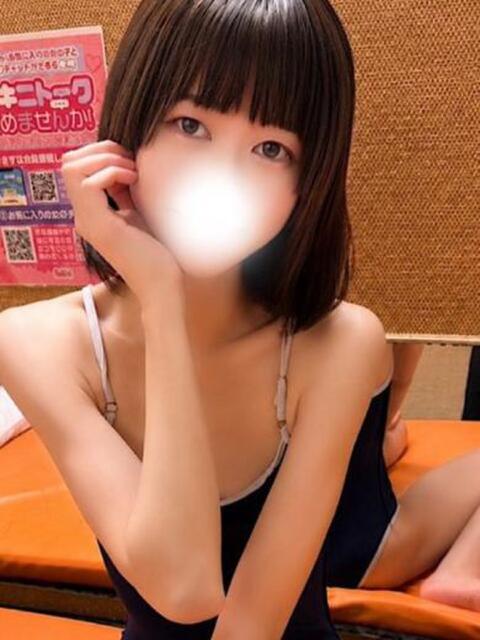 いと Aromaスク水女学院（風俗エステ）