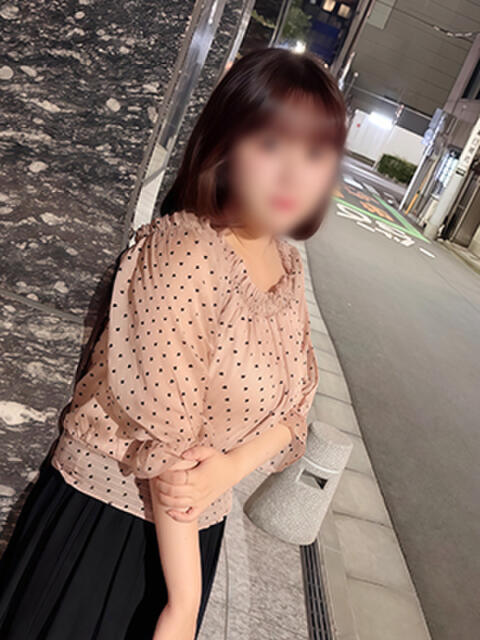 ななみ かりんと秋葉原(オナクラ・手コキ)