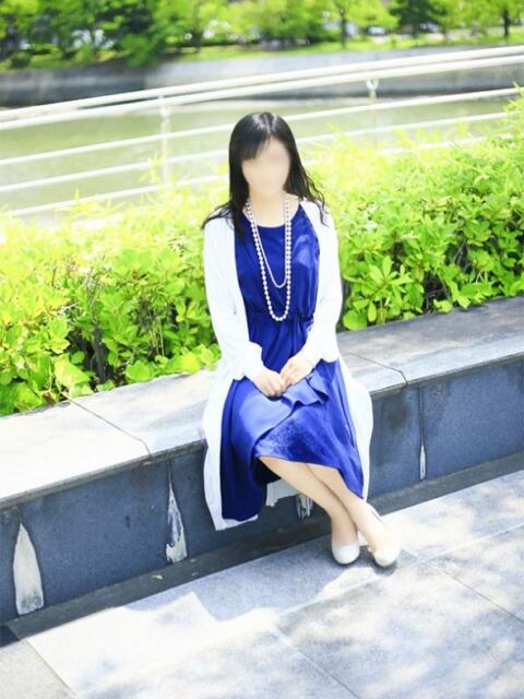 青山 静香 こあくまな熟女たち 広島店(KOAKUMAグループ)(人妻・熟女デリヘル)